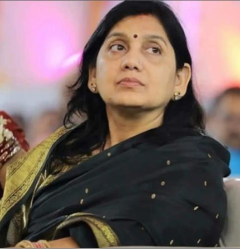 लालू यादव बुढापे में 'सठिया' गए हैं : लवली आनंद  