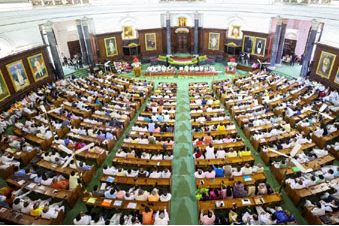 राज्यसभा में हंगामा जारी, कार्यवाही दोपहर दो बजे तक के लिए स्थगित