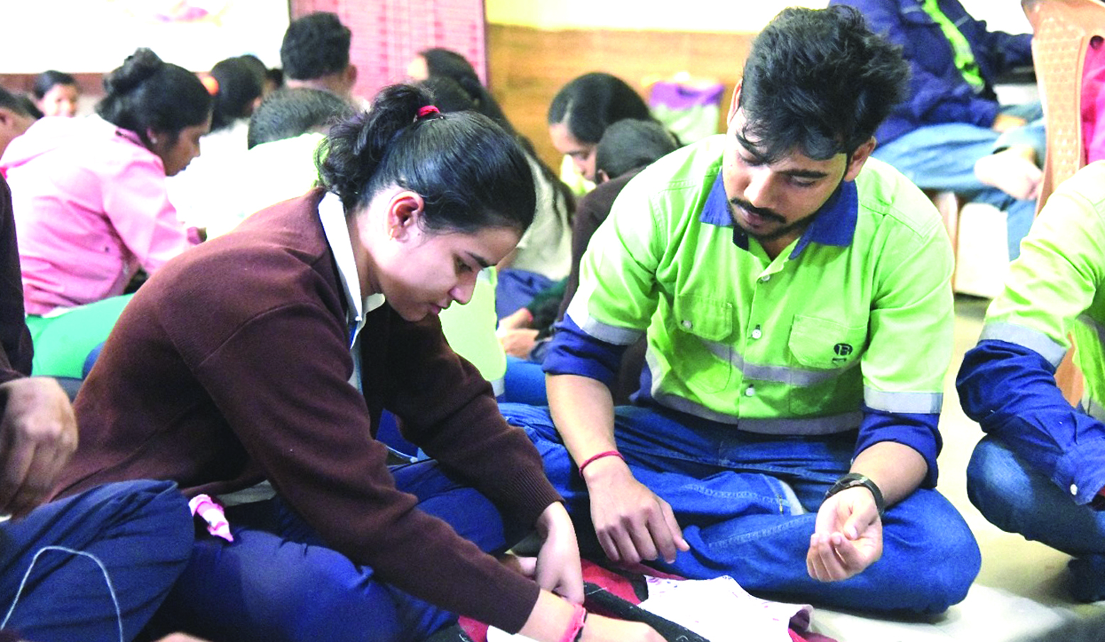 कार्यस्थल और आस-पास के समुदायों में समावेशिता संस्कृति बनाने प्रतिबद्ध-कुमार कार्यस्थल और आस-पास के समुदायों में समावेशिता संस्कृति बनाने प्रतिबद्ध-कुमार
