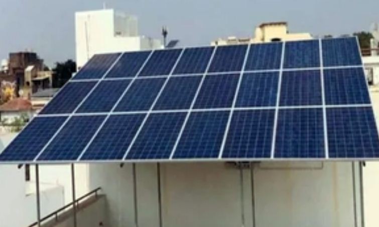 पीएम सूर्य घर मुफ्त बिजली योजना में एक साल से कम समय में हुए 6.85 लाख इंस्टॉलेशन 