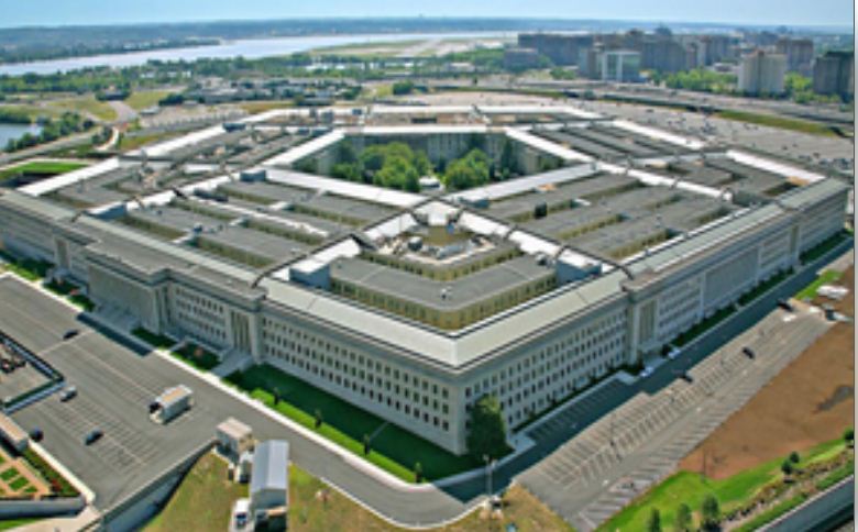 अमेरिकी आकाश में 'रहस्यमयी' ड्रोन ! क्यों उठ रहे बाइडेन प्रशासन पर सवाल 