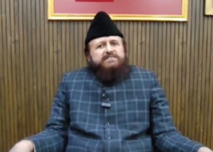 संभल: सपा सांसद जियाउर्रहमान बर्क के पिता ने अतिक्रमण के खिलाफ बुलडोजर कार्रवाई पर कड़ी प्रतिक्रिया दी  