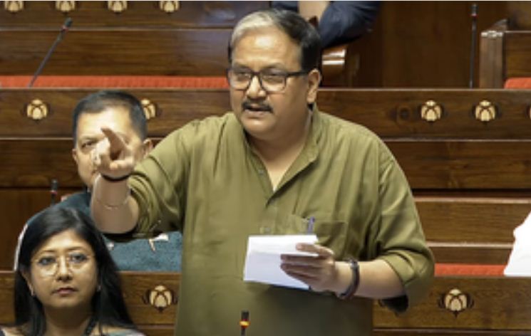 साल 2014, 2019 और 2024 का चुनाव कांग्रेस हारी है, नेहरू नहीं : मनोज झा  