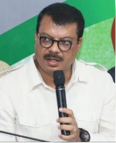 मध्य प्रदेश विधानसभा में कांग्रेस विधायक केतली लेकर पहुंचे 