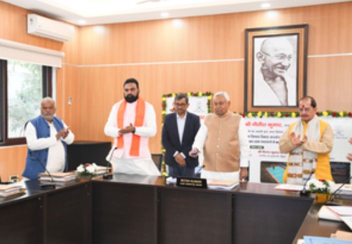 बिहार के सभी ग्राम पंचायतों में बनेगा खेल मैदान, सीएम नीतीश ने किया निर्माण कार्य का शुभारंभ