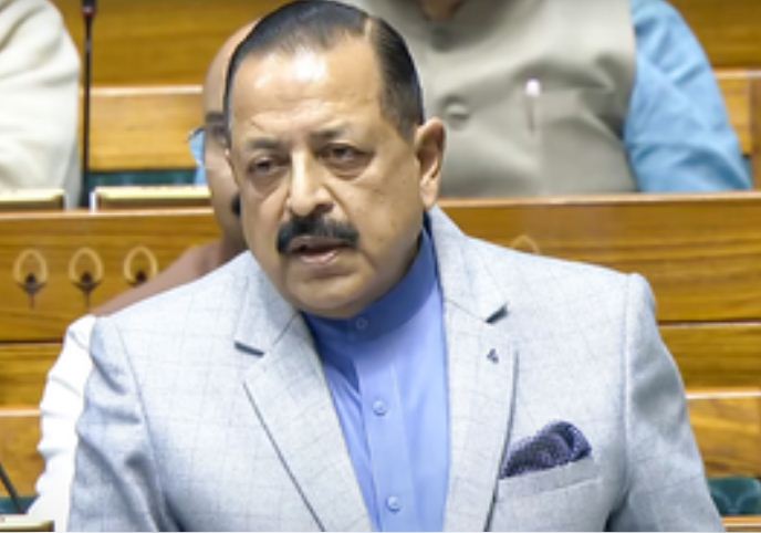 आठ साल में एससी, एसटी और ओबीसी के लिए चार लाख से ज्यादा बैकलॉग रिक्तियां भरी गईं 