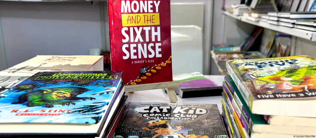 डिजिटल युग में कितनी है पुस्तकों की अहमियत