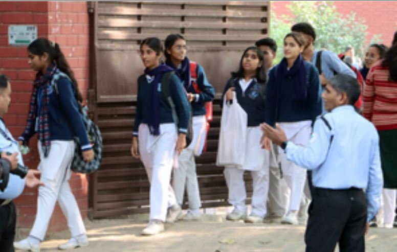 नो डिटेंशन पॉलिसी' खत्म, अब कक्षा 5 और 8वीं की परीक्षा में असफल छात्र होंगे फेल 