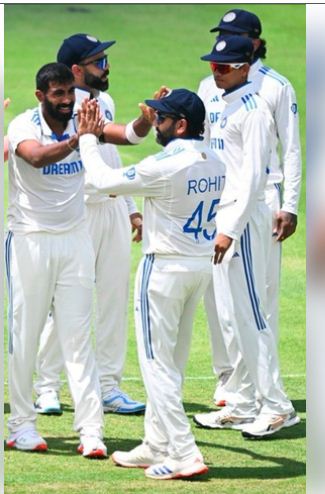 ऑस्ट्रेलिया की कमज़ोर बल्लेबाजी लाइन-अप का मतलब है कि भारत आगे है : शास्त्री 