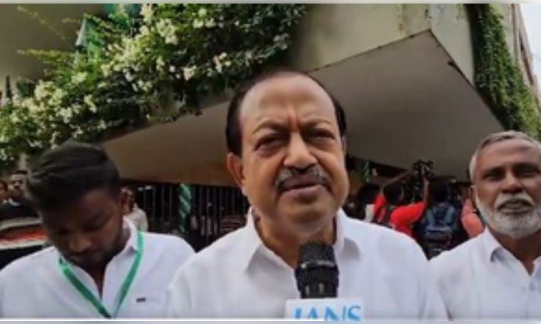 बीजद का 28वां स्थापना दिवस, देबी प्रसाद मिश्रा बोले ओडिशा की जनता के लिए लड़ाई रहेगी जारी