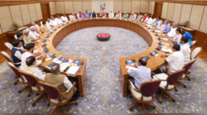 मार्च 2026 तक करीब 2.2 करोड़ स्वामित्व संपत्ति कार्ड बांटेगी केंद्र सरकार 