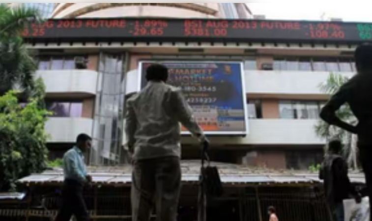 शेयर बाजार हरे निशान में बंद, कारोबार के अंत में सेंसेक्स 78,699 स्तर पर पहुंचा 