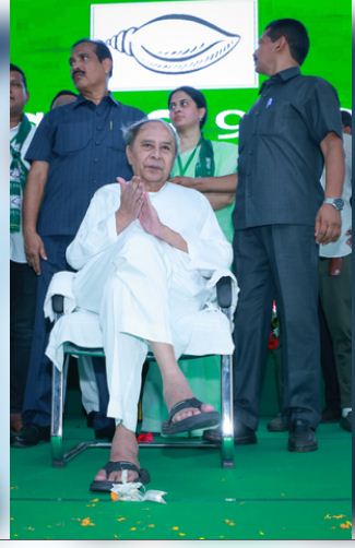 नवीन पटनायक ने ओडिशा के मुख्यमंत्री को लिखा पत्र, किसानों के लिए मुआवजे की मांग 