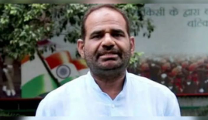 रमेश बिधूड़ी ने प्रियंका गांधी को लेकर दिया विवादित बयान, भड़की कांग्रेस