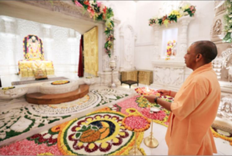 प्रतिष्ठा द्वादशी : 11 जनवरी को 11 बजे रामलला का अभिषेक करेंगे सीएम योगी, भजन भी होगा लॉन्च