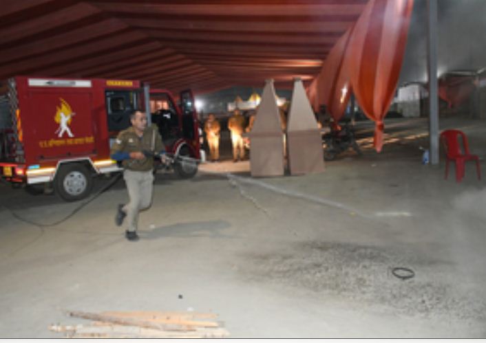 महाकुम्भ 2025 : मॉक ड्रिल में विभिन्न आपातकालीन स्थिति से निपटने के लिए किया गया प्रशिक्षण