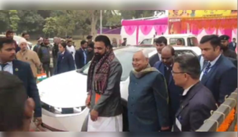 बिहार: विधायक चेतन आनंद को मिला नया आवास, मुख्यमंत्री नीतीश कुमार भी पहुंचे 