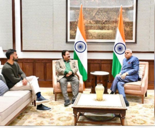 उपराष्ट्रपति धनखड़ से मिले बीसीसीआई अधिकारी राजीव शुक्ला और विराट कोहली