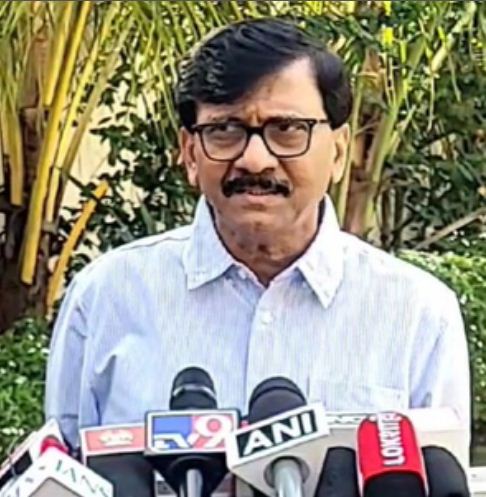 मध्यम वर्ग ने भाजपा को वोट नहीं दिया, उनको खुश करने के लिए लाया गया बजट : संजय राउत 