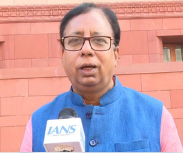 मोदी सरकार ने देश के इतिहास का सबसे शानदार बजट दिया : संजय जायसवाल 