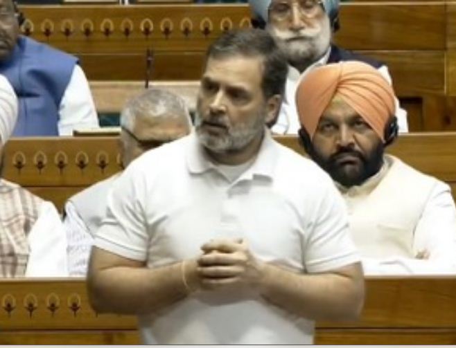 न तो यूपीए और न ही एनडीए सरकार ने युवाओं को रोजगार के बारे में कोई स्पष्ट जवाब दिया : राहुल गांधी 