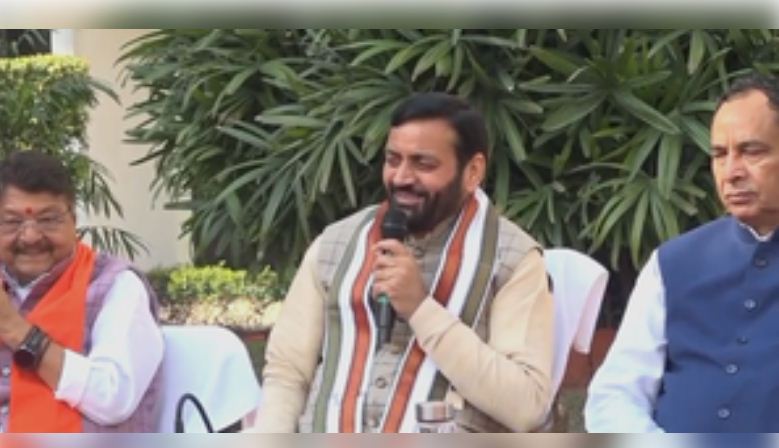 हरियाणा, महाराष्ट्र के बाद दिल्ली पहुंची 'जलेबी', सीएम सैनी बोले, 'पीएम मोदी जो कहते हैं वह करते हैं'