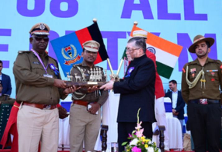 रांची : 68वीं ऑल इंडिया पुलिस ड्यूटी मीट में राज्यपाल गंगवार बोले- पुलिस बल नई चुनौतियों से निपटने में सक्षम बनें