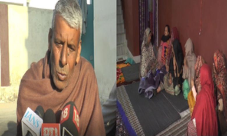 रुंधे गले से शहीद जवान के पिता बोले, वो पूरे परिवार की उठा रहा था जिम्मेदारी 