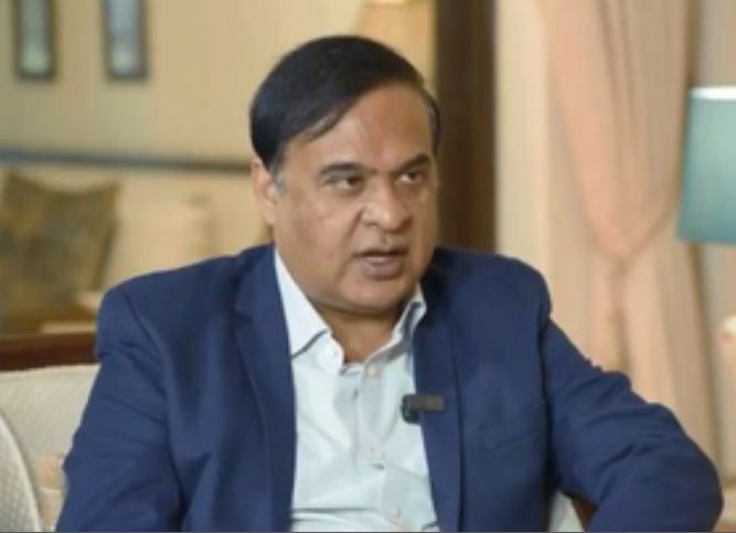 गौरव गोगोई और उनकी पत्नी के पाकिस्तान कनेक्शन की जांच होनी चाहिए : हिमंत बिस्वा सरमा 