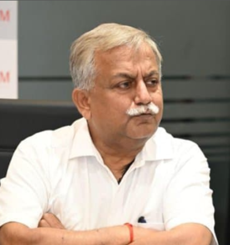सीएम योगी के सलाहकार अवनीश अवस्थी का एक साल के लिए बढ़ा कार्यकाल सीएम योगी के सलाहकार अवनीश अवस्थी का एक साल के लिए बढ़ा कार्यकाल