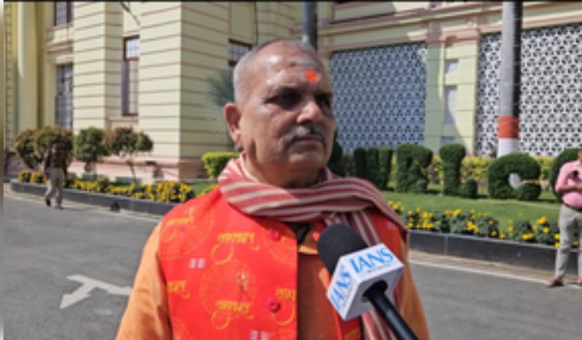 बिहार : साधु संतों की ब्रज की होली में मुस्लिमों के बैन की मांग का भाजपा विधायक ने किया समर्थन बिहार : साधु संतों की ब्रज की होली में मुस्लिमों के बैन की मांग का भाजपा विधायक ने किया समर्थन