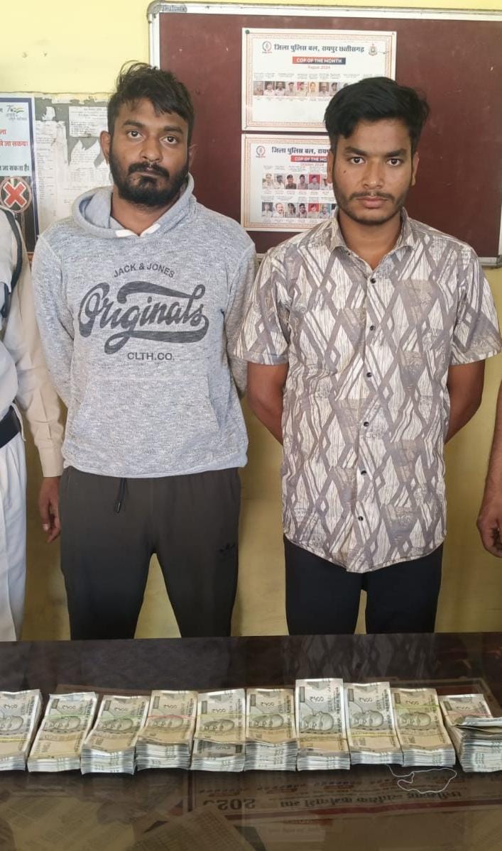 गुजरात डिलीवरी देने के बजाए 11 टन छड़ बेचने वाले जेल गए गुजरात डिलीवरी देने के बजाए 11 टन छड़ बेचने वाले जेल गए