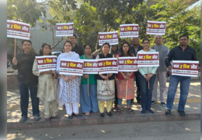 8 मार्च में बस दो दिन शेष, महिलाओं को कब मिलेंगे 2500 रुपए, ‘आप’ ने भाजपा से मांगा जवाब 