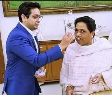 ‘छत्तीसगढ़’ का  संपादकीय :  माया की पार्टी पर कुनबे   का साया, और बाकी  पार्टियां भी बेहाल! 