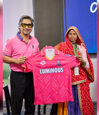 राजस्थान रॉयल्स ने अंतर्राष्ट्रीय महिला दिवस पर 'पिंक प्रॉमिस' जर्सी लॉन्च की 