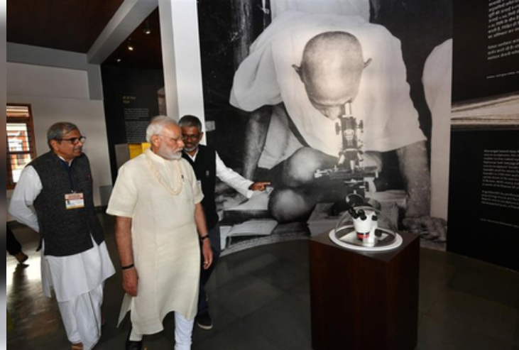 दांडी मार्च 95वीं वर्षगांठ : मोदी सरकार ने गांधीजी की विरासत को किया सम्मानित, कांग्रेस पर राजनीतिक स्वार्थ का आरोप दांडी मार्च 95वीं वर्षगांठ : मोदी सरकार ने गांधीजी की विरासत को किया सम्मानित, कांग्रेस पर राजनीतिक स्वार्थ का आरोप