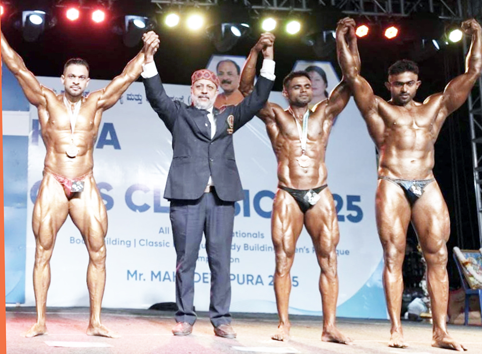 रॉक क्लासिक ओपन इंडिया बॉडीबिल्डिंग स्पर्धा में विभिन्न राज्यों के 150+ खिलाड़ी रॉक क्लासिक ओपन इंडिया बॉडीबिल्डिंग स्पर्धा में विभिन्न राज्यों के 150+ खिलाड़ी