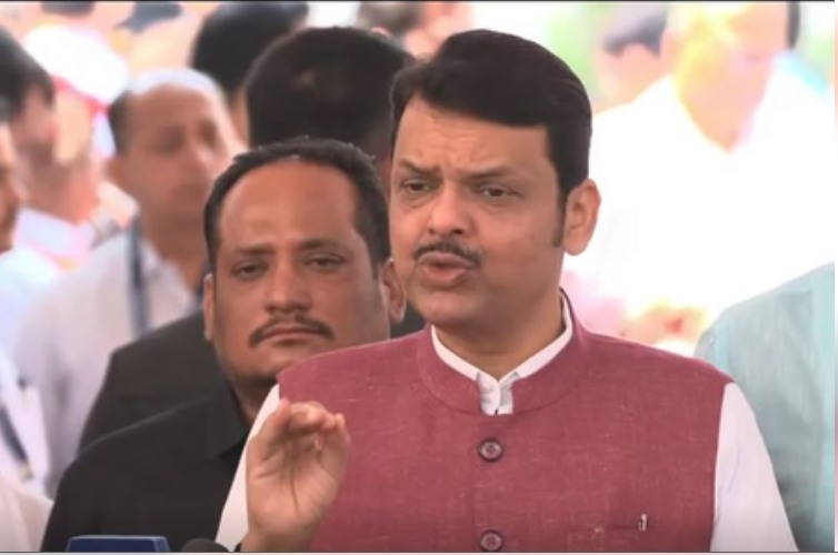 कुणाल कामरा ने एकनाथ शिंदे को एक गीत के माध्यम से अपमानित करने की कोशिश की, यह गलत है: देवेंद्र फडणवीस कुणाल कामरा ने एकनाथ शिंदे को एक गीत के माध्यम से अपमानित करने की कोशिश की, यह गलत है: देवेंद्र फडणवीस