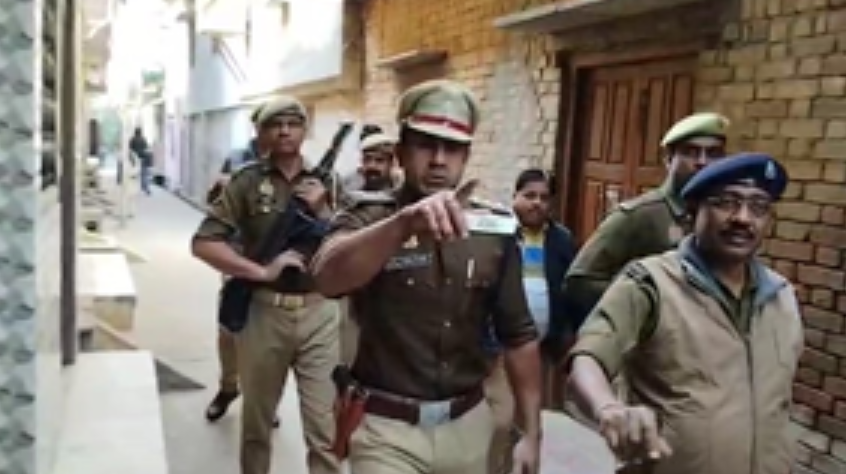 अलविदा की नमाज को लेकर पूरे प्रदेश में अलर्ट, सोशल मीडिया पर हो रही कड़ी निगरानी अलविदा की नमाज को लेकर पूरे प्रदेश में अलर्ट, सोशल मीडिया पर हो रही कड़ी निगरानी