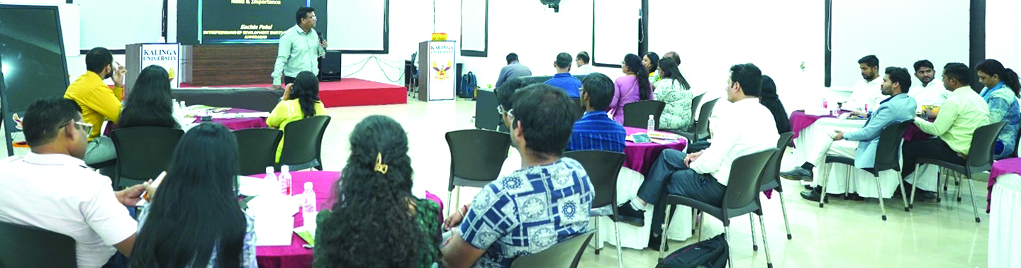 कलिंगा विश्वविद्यालय के सहयोग से छत्तीसगढ़ उद्यमिता विकास केंद्र ने दिया प्रशिक्षक प्रशिक्षण