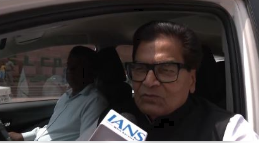 वक्फ संशोधन विधेयक पूरी तरह से असंवैधानिक, जाना चाहिए कोर्ट : रामगोपाल यादव वक्फ संशोधन विधेयक पूरी तरह से असंवैधानिक, जाना चाहिए कोर्ट : रामगोपाल यादव