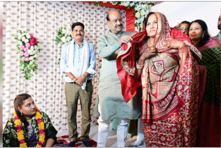 ओम बिरला शहीद की बेटी के विवाह समारोह में हुए शामिल, निभाई भात की रस्म 
