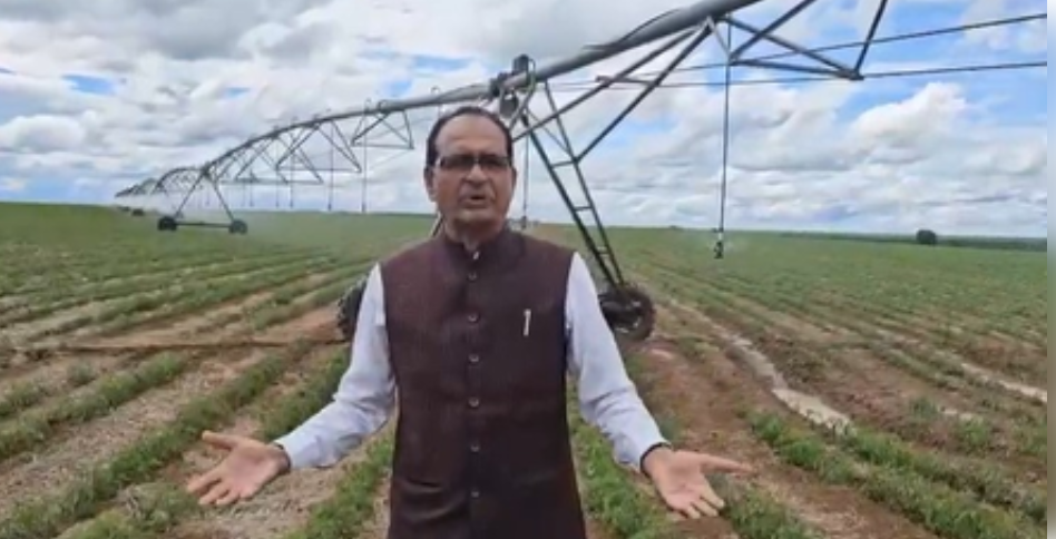 ब्राजील: टमाटर फार्म पहुंचे शिवराज सिंह चौहान, बोले- 'उन्नत अनुसंधान को देखकर अत्यंत प्रसन्नता हुई'