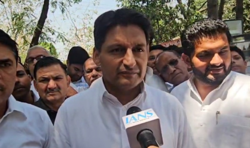 लोकतंत्र और संविधान की धज्जियां उड़ा रही भाजपा सरकार : दीपेंद्र हुड्डा 