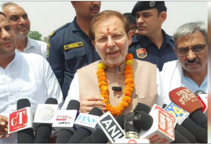 कांग्रेस ने खोई राजनीतिक जमीन, रॉबर्ट वाड्रा मामले में कार्रवाई कानूनी प्रक्रिया के तहत : अरविंद शर्मा कांग्रेस ने खोई राजनीतिक जमीन, रॉबर्ट वाड्रा मामले में कार्रवाई कानूनी प्रक्रिया के तहत : अरविंद शर्मा
