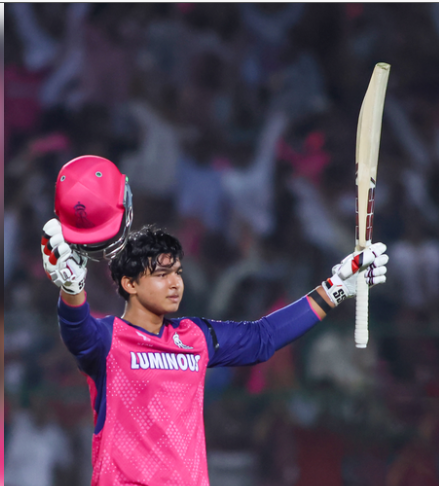 आईपीएल के इतिहास में 14 साल के वैभव सूर्यवंशी ने एक साथ ध्वस्त कर दिए इतने रिकॉर्ड 