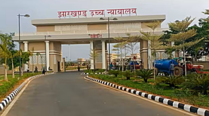 झारखंड हाईकोर्ट ने बायो मेडिकल वेस्ट के निपटारे पर रिपोर्ट दाखिल न करने पर जताई नाराजगी 