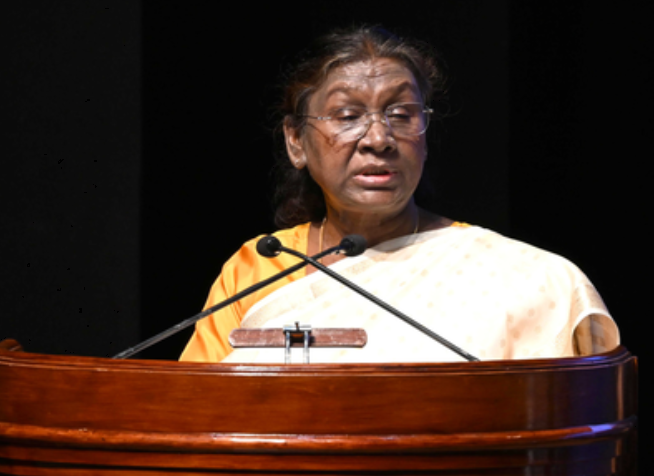 हैदराबाद अग्नि त्रासदी : राष्ट्रपति मुर्मू ने शोक व्यक्त किया, घायलों के शीघ्र स्वस्थ होने की कामना