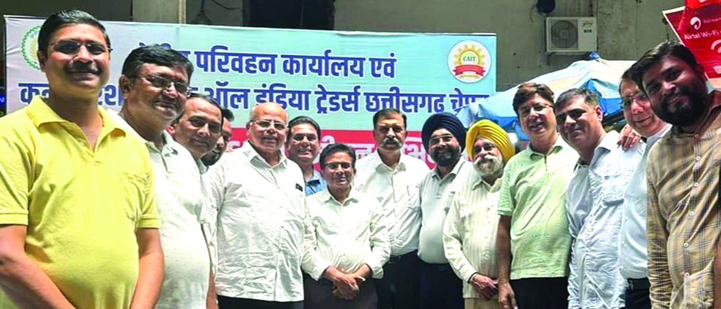 कैट, रविभवन व्यापारी संघ एवं क्षेत्रिय परिवहन कार्यालय का एचएसआरपी नम्बर प्लेट शिविर