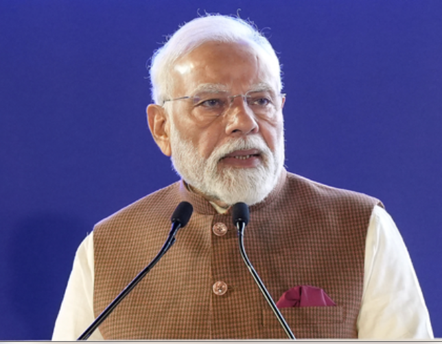 पीएम मोदी ने बाढ़ प्रभावित असम और सिक्किम के मुख्यमंत्री से की बात, हर संभव मदद का दिया आश्वासन 